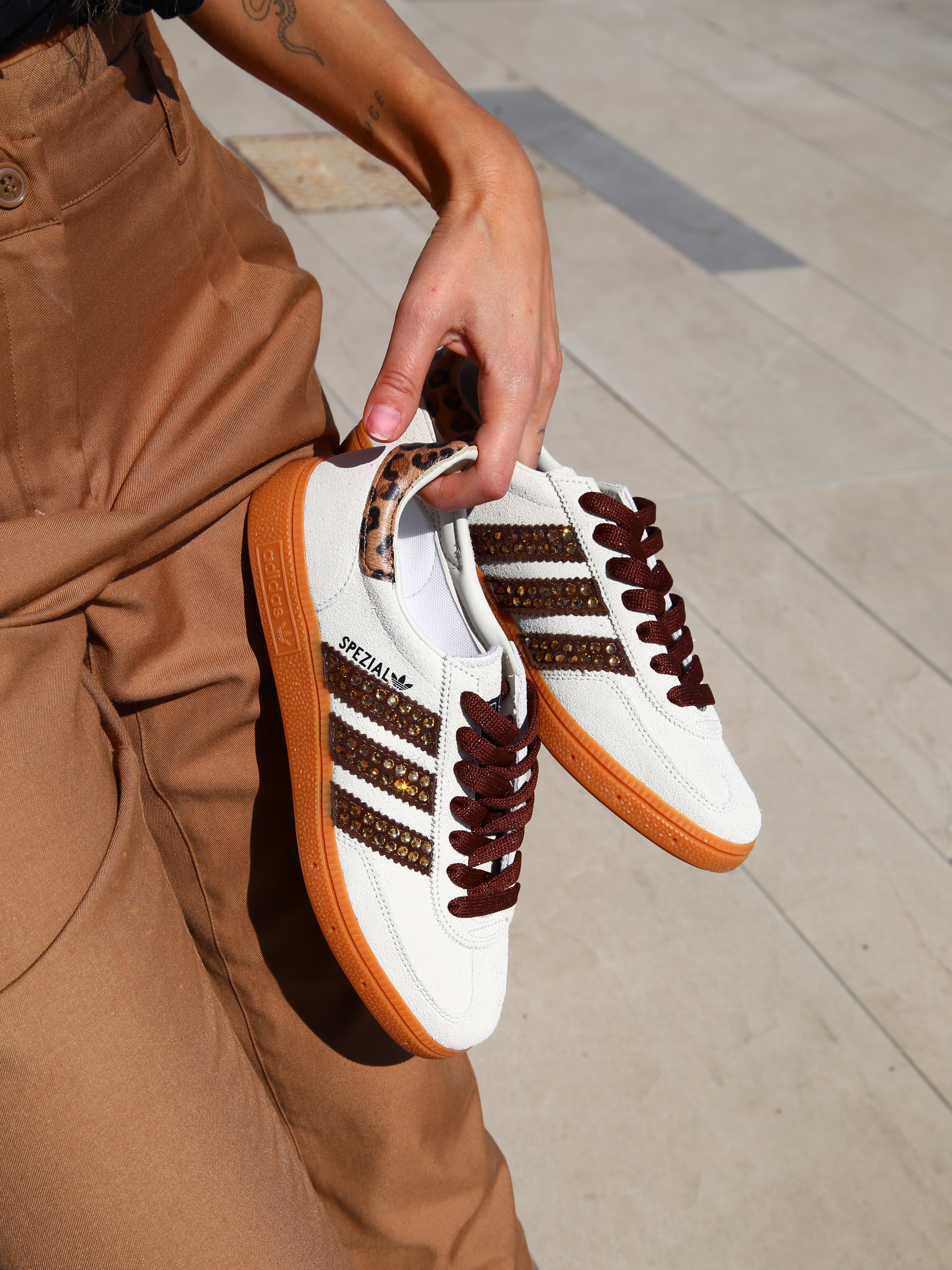 Adidas Original SPEZIAL ALUMIN/CBLACK Bande Strass Termo Brown