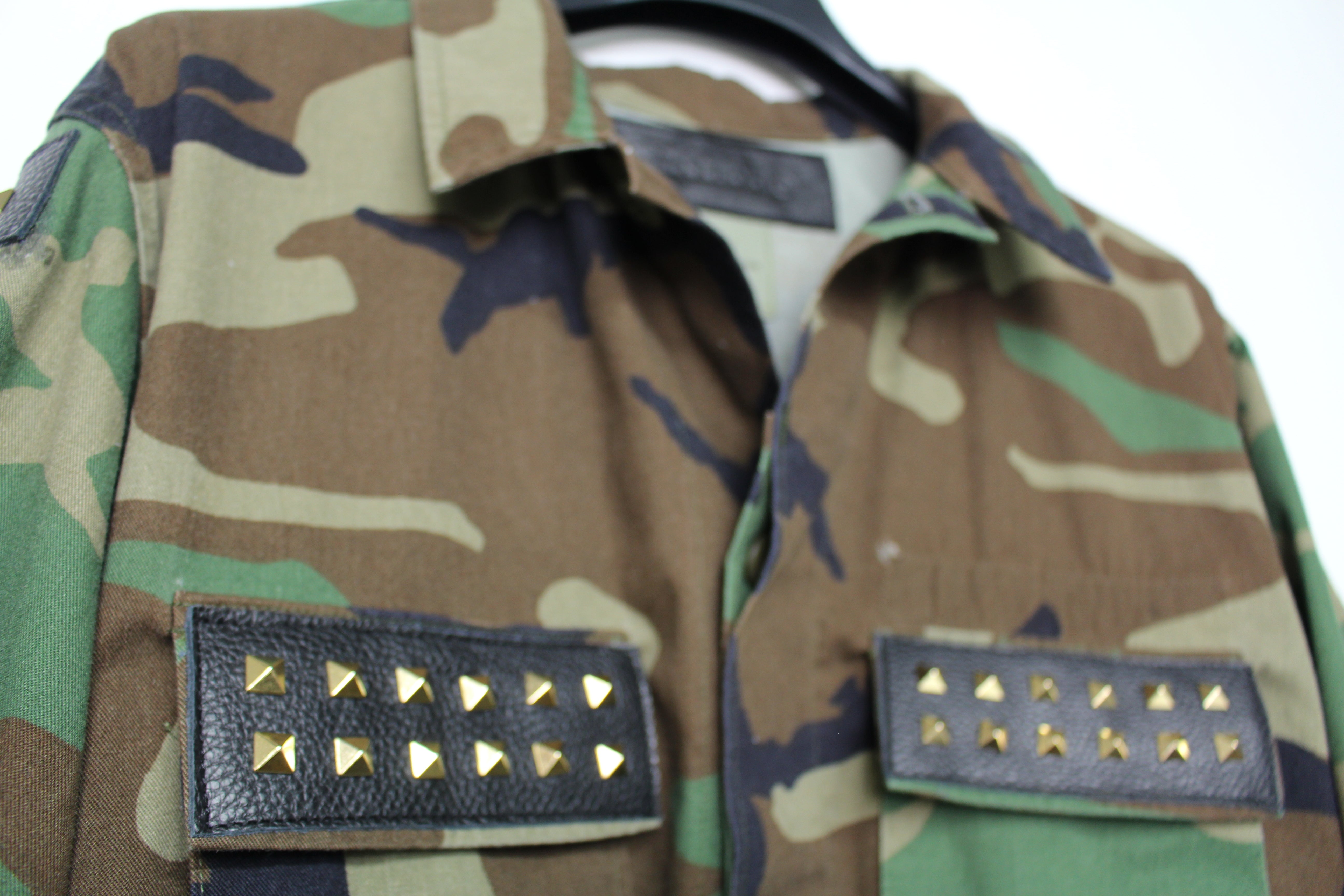 Giacca Mimetica Pelle e Borchie