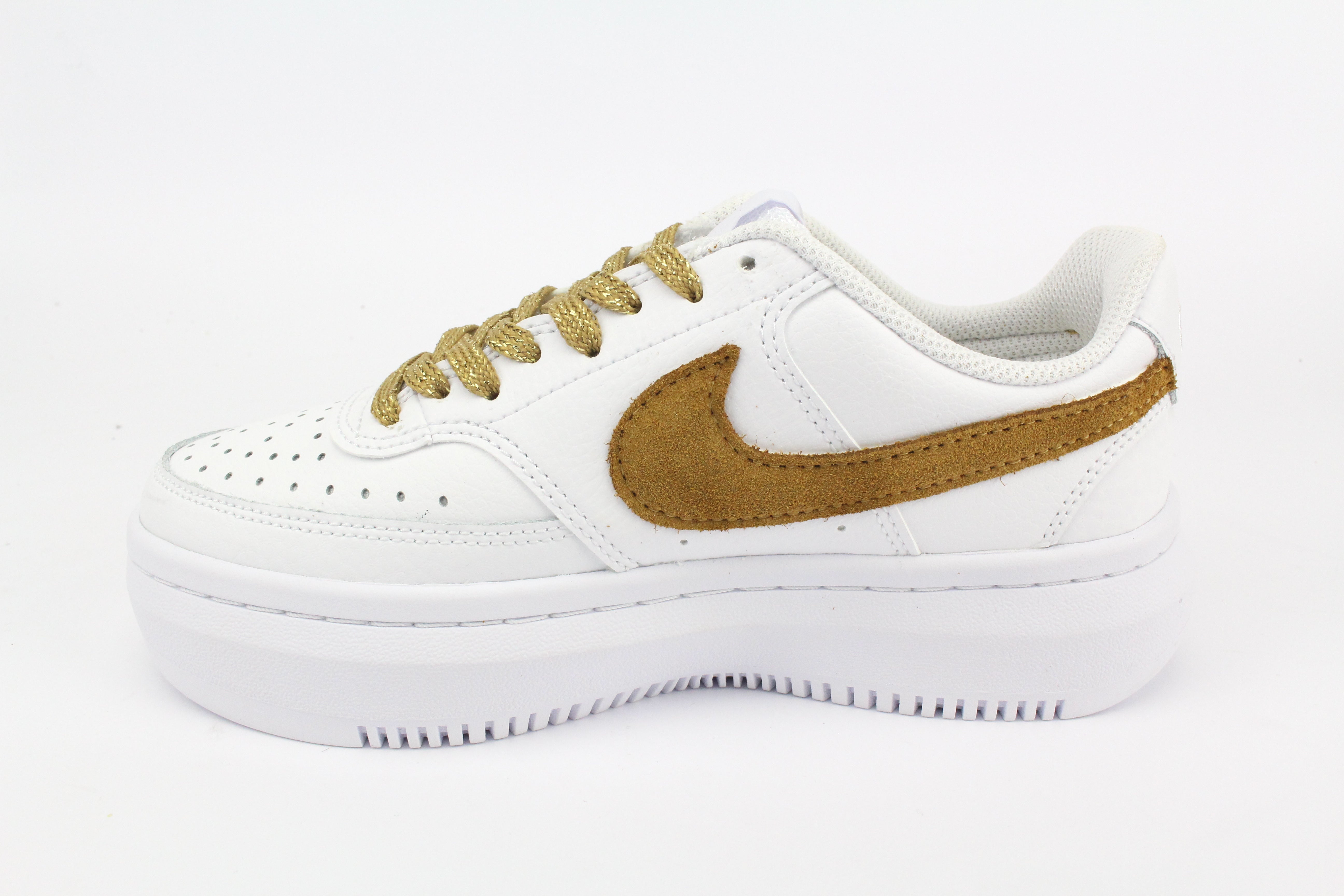 Nike Court Vision Low Platform Country & Borchie
