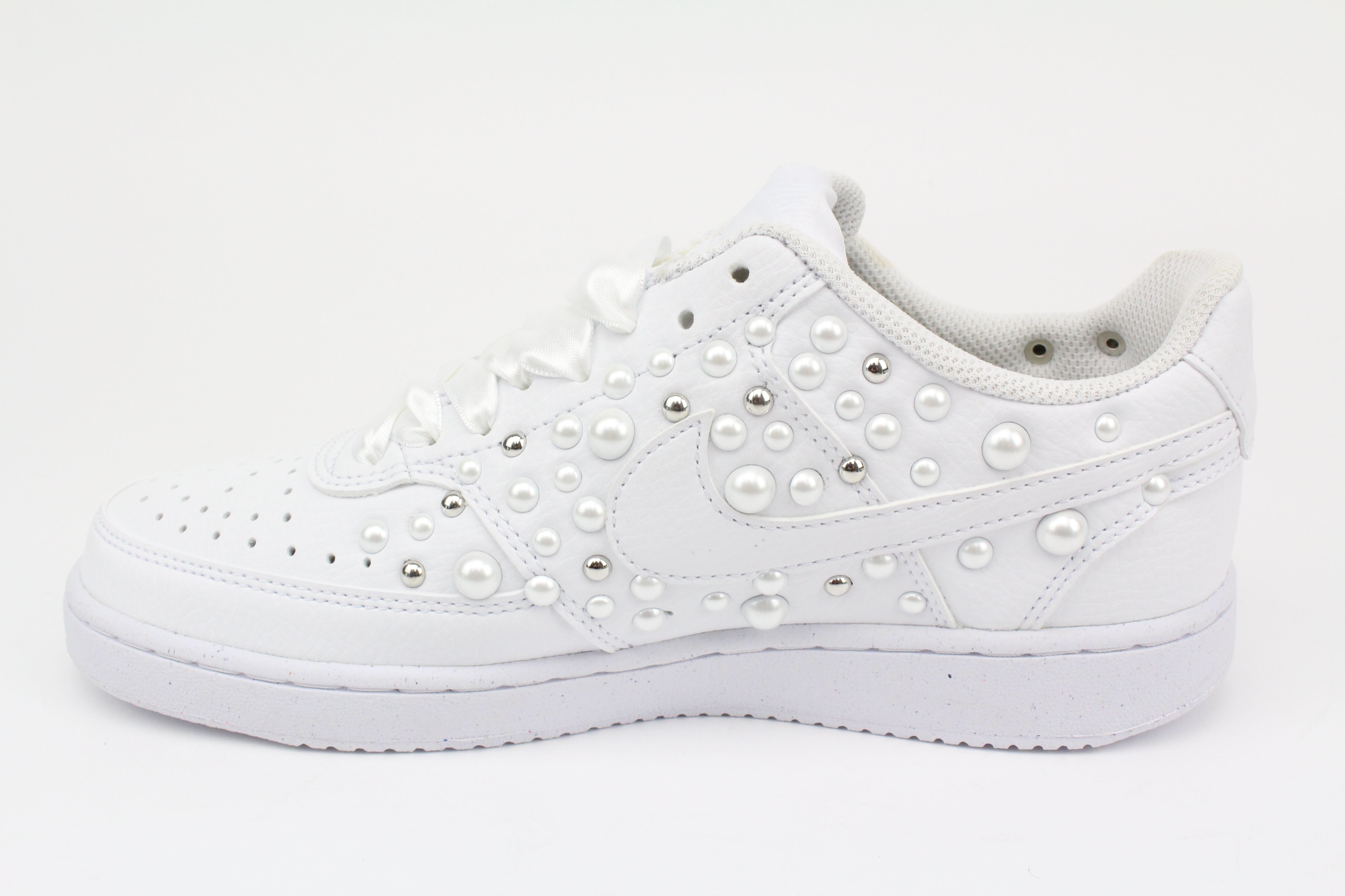 Nike Court Vision Low Total Perle e Borchie