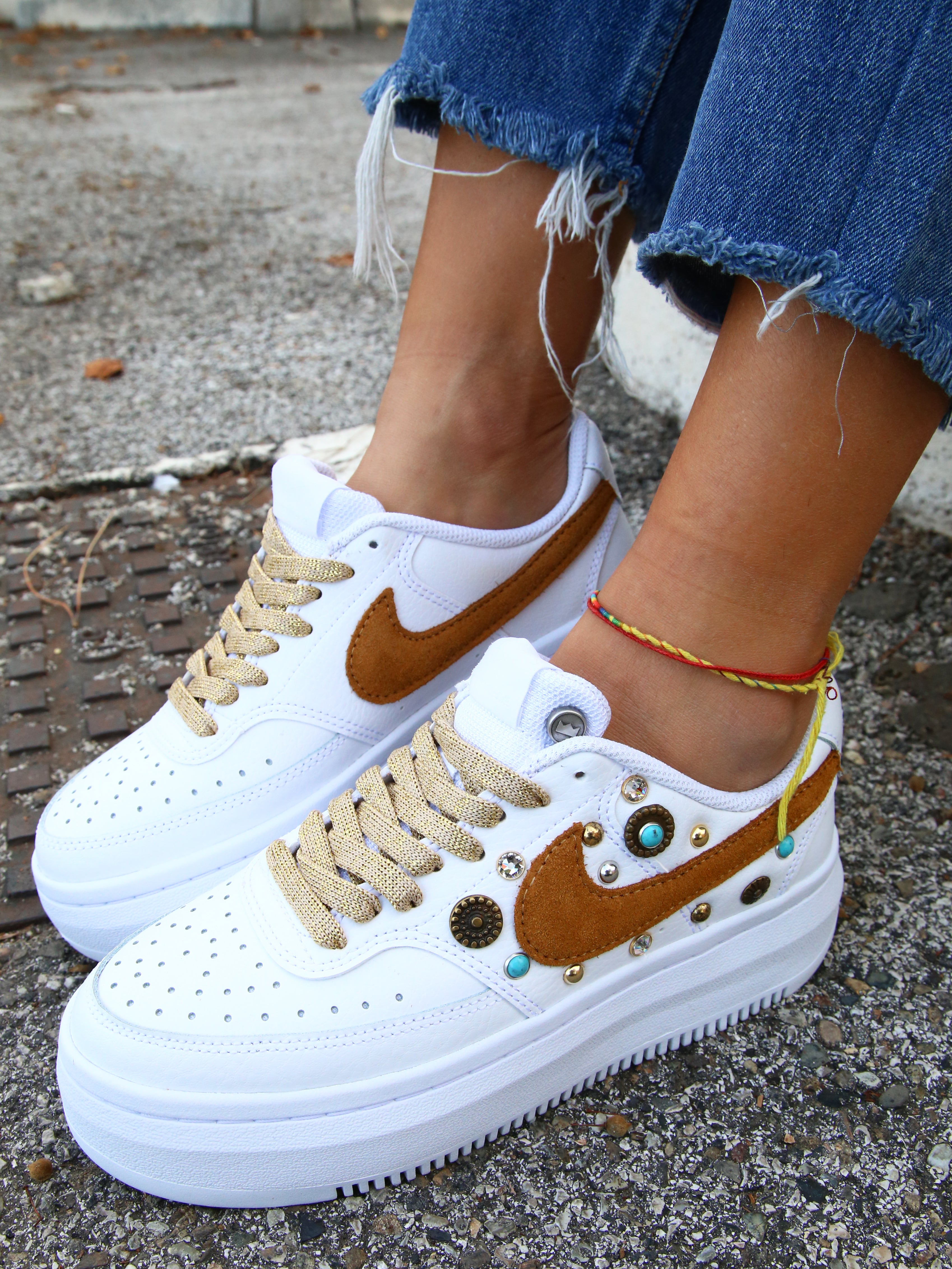 Nike Court Vision Low Platform Country & Borchie