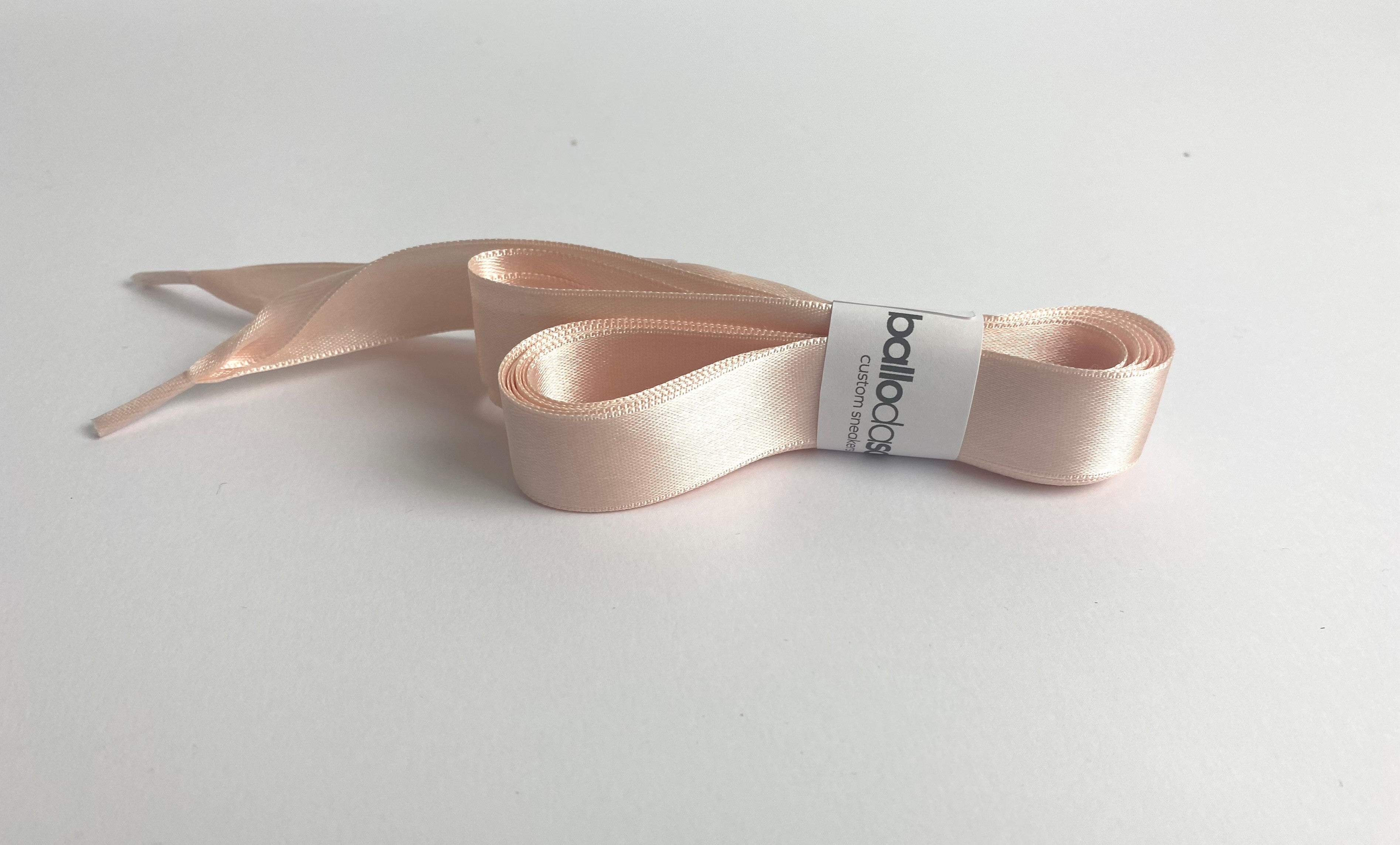 LACCI IN RASO QUARZO CM. 155