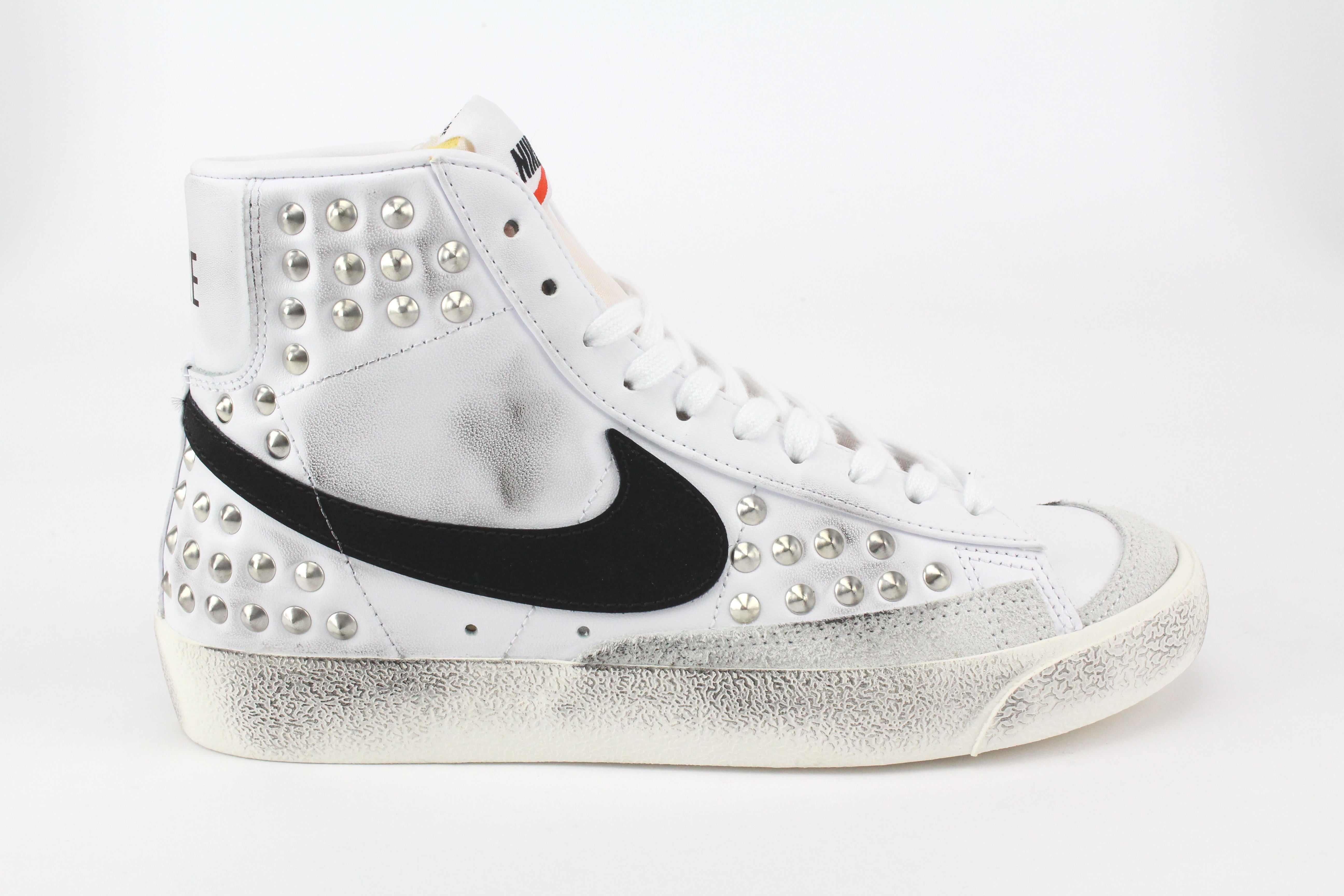 Nike Blazer Black & Borchie