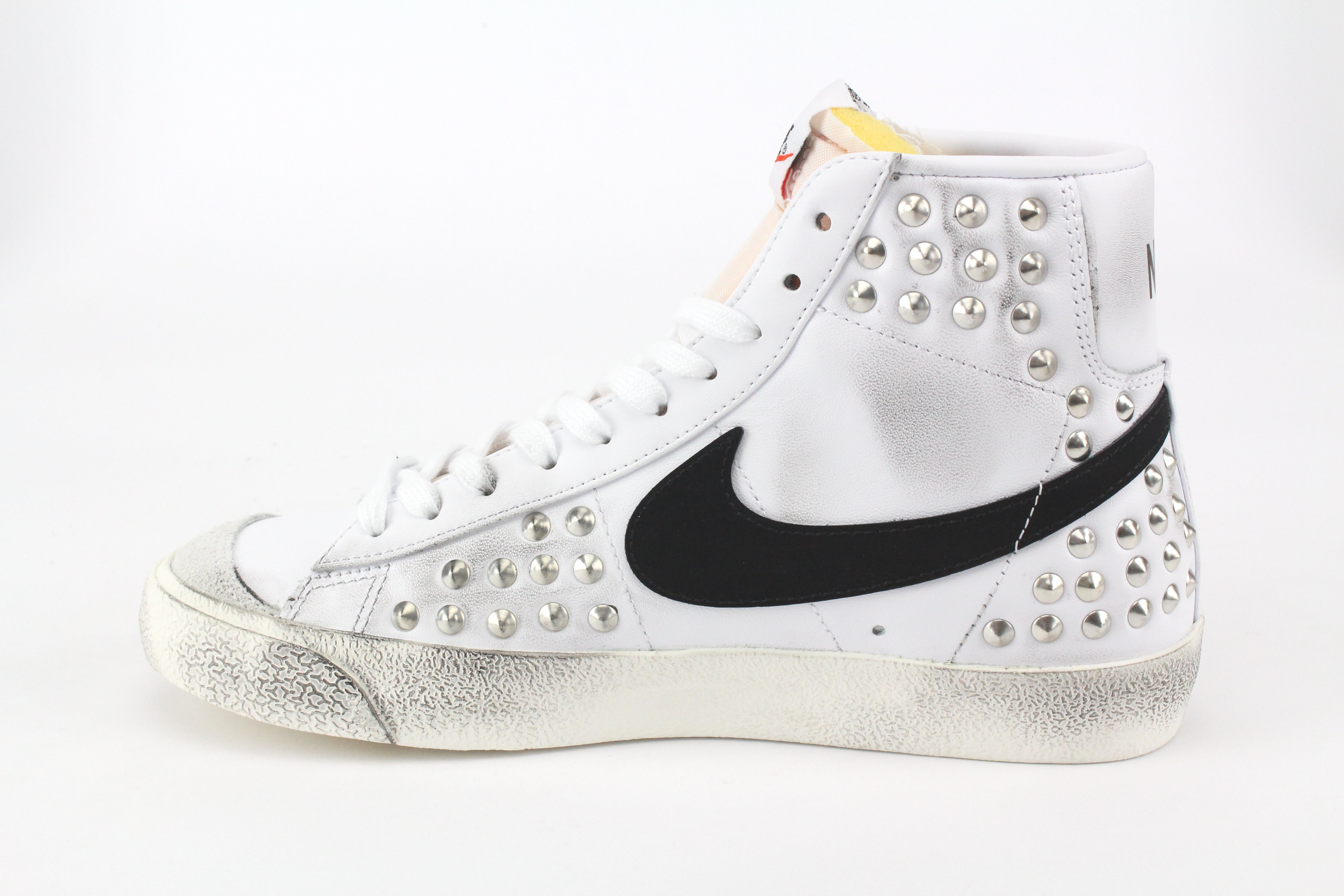 Nike Blazer Black & Borchie