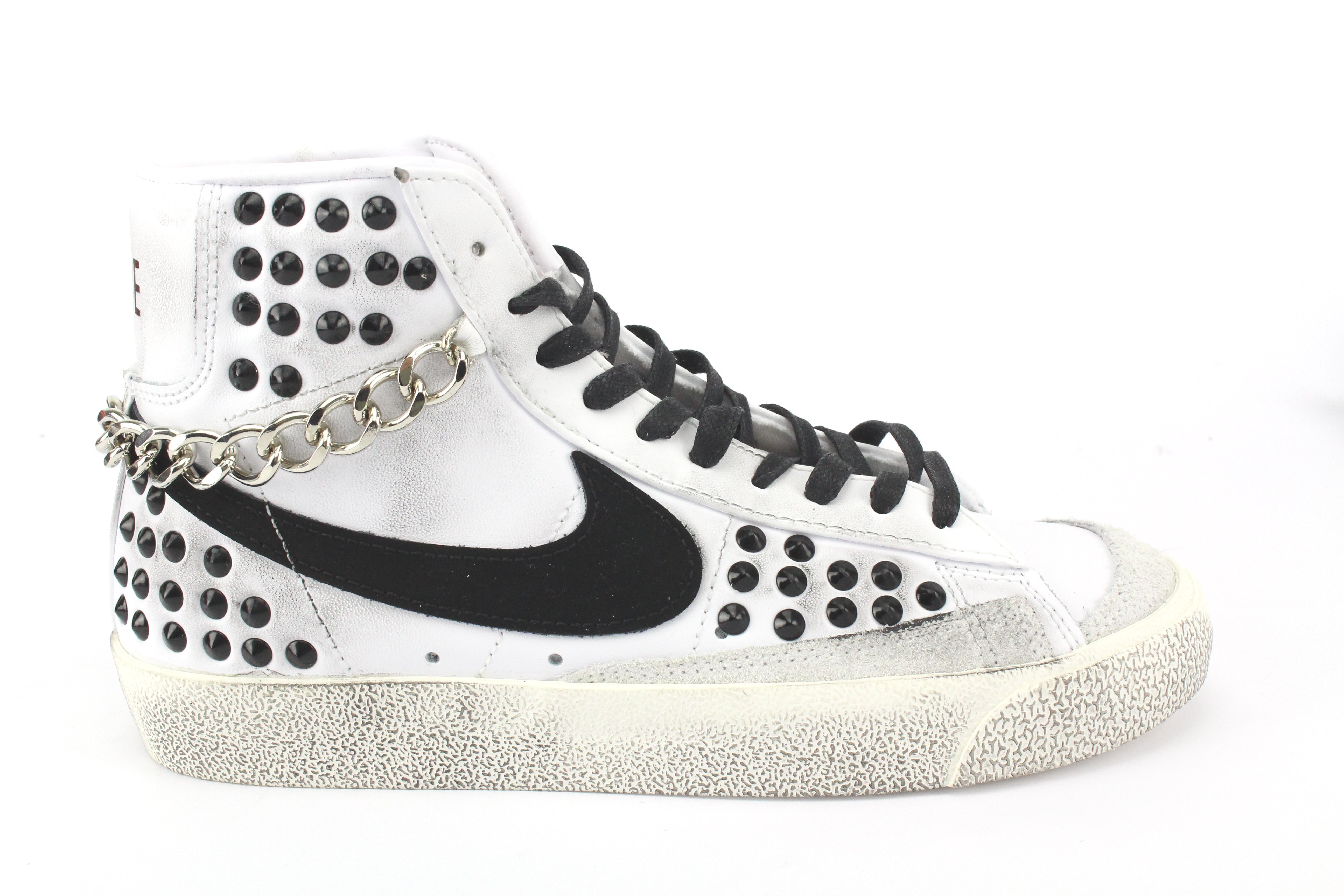 Nike Blazer Borchie Nere & Catena
