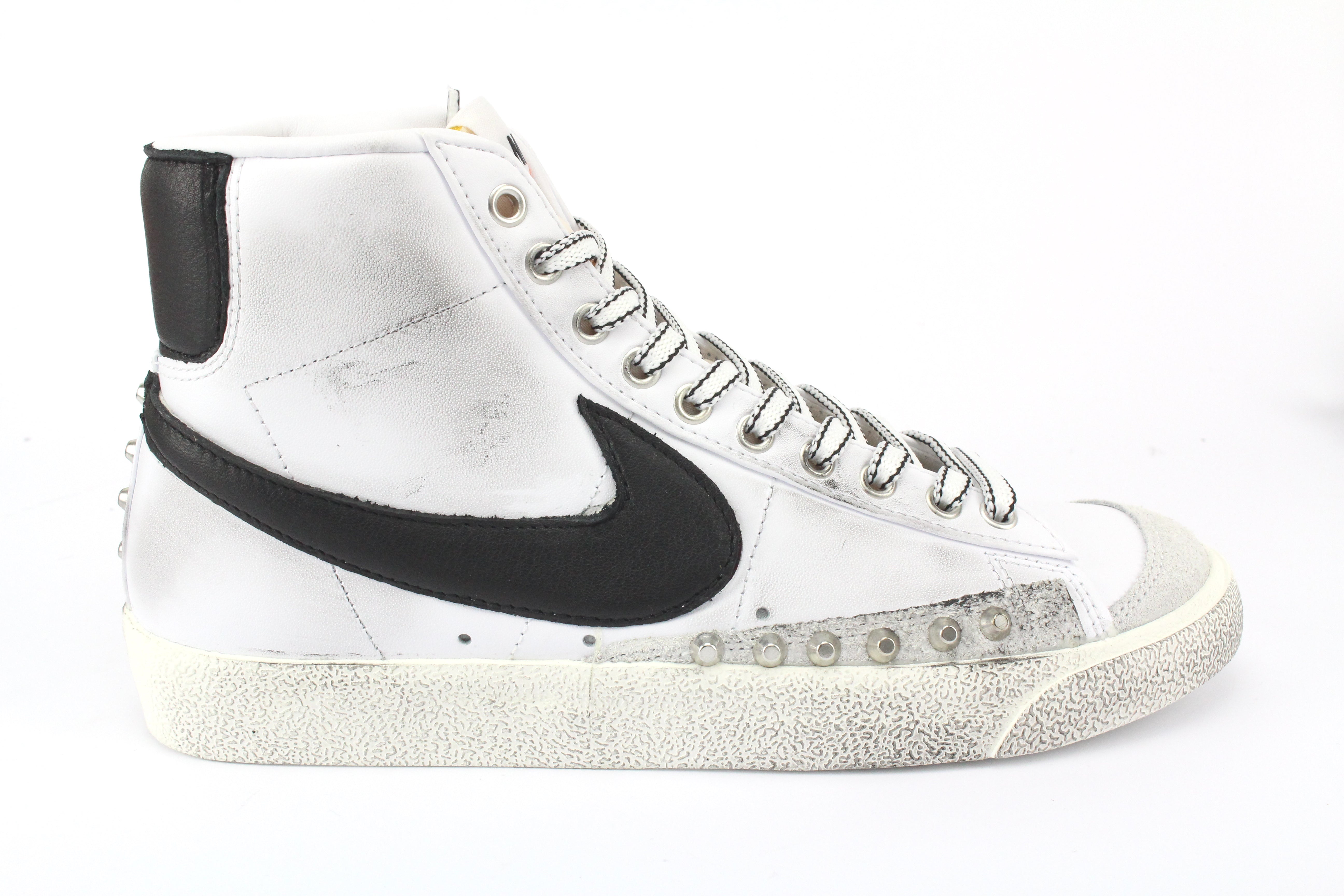 Nike Blazer Pelle e Borchie