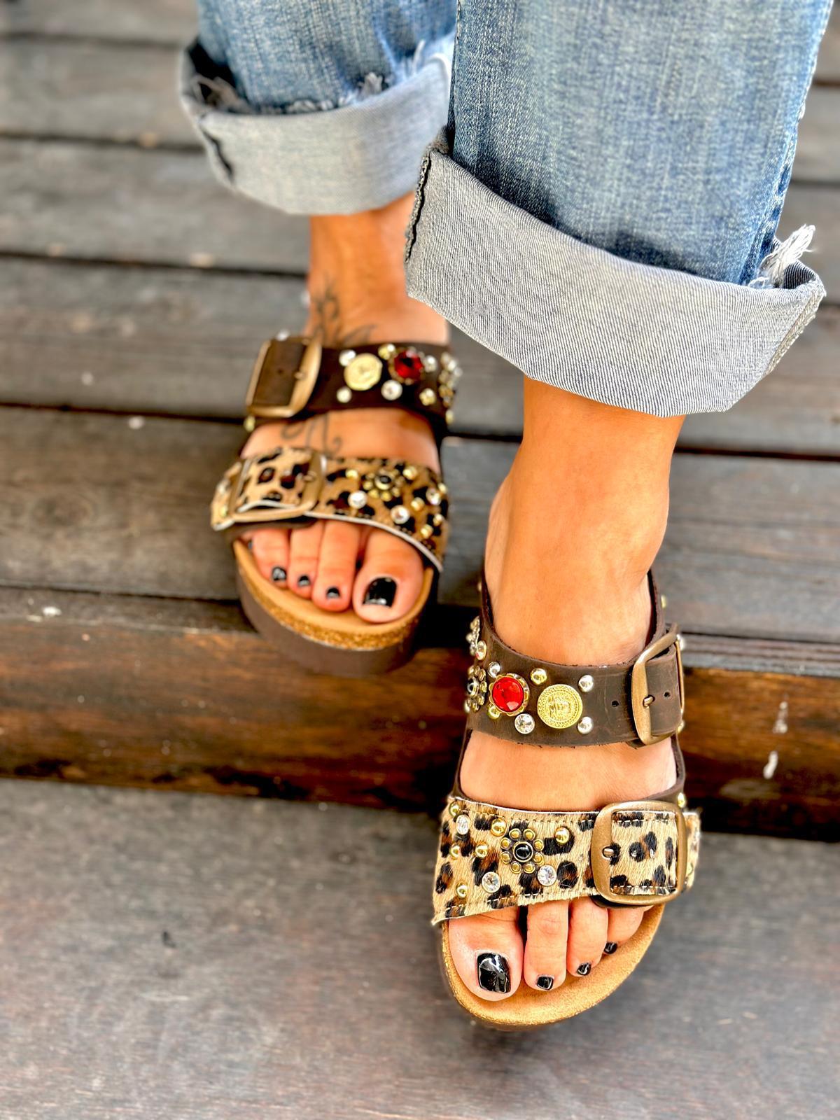 Sandali Platform Brown Macula & Borchie Ottone