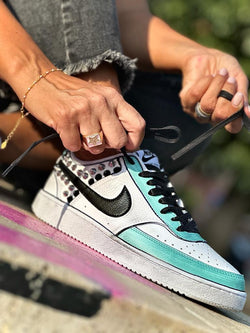 Nike Court Vision Low Colours & Borchie
