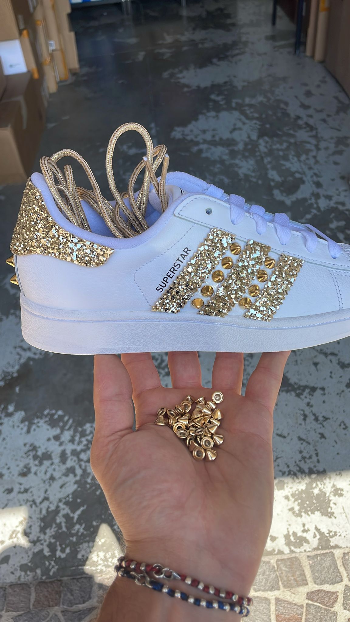 Adidas Superstar Glitter Oro e borchie